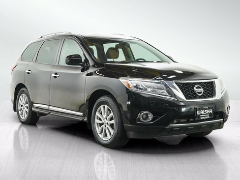 Used 2014 Nissan Pathfinder SL w/ SL Premium Package AWD/4WD image 7
