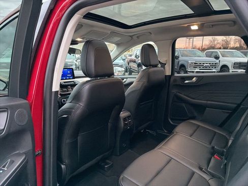 Certified 2022 Ford Escape SEL w/ Technology Package image 15