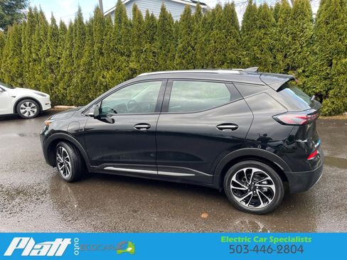 Used 2023 Chevrolet Bolt EUV Premier w/ Super Cruise Package image 5