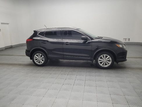 Used 2018 Nissan Rogue Sport SV image 11
