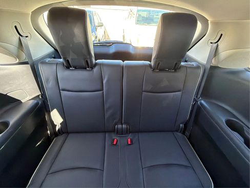 Used 2018 INFINITI QX60 FWD w/ Premium Plus Package image 35