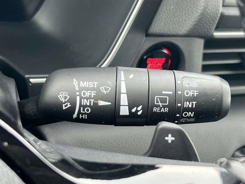 Used 2025 Honda Pilot EX-L image 26