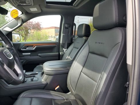 Used 2023 GMC Sierra 1500 Denali w/ Denali Reserve Package AWD/4WD image 17