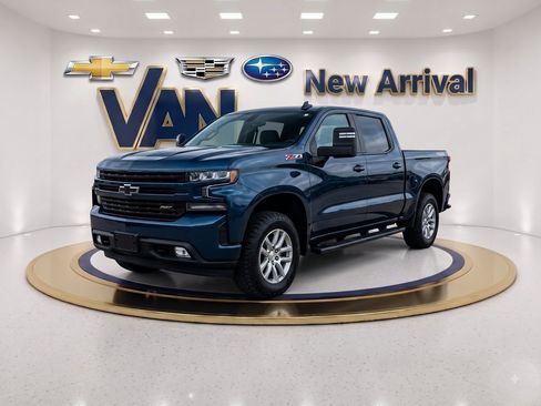 Used 2021 Chevrolet Silverado 1500 RST w/ Z71 Off-Road Package AWD/4WD image 1