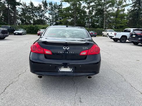 Used 2013 INFINITI G37 x Sedan w/ Premium Pkg AWD/4WD image 4
