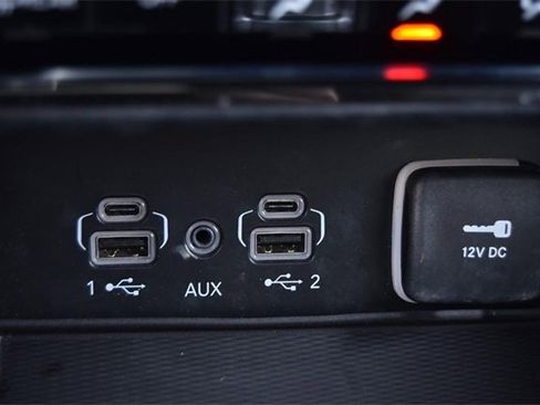 Used 2021 Jeep Grand Cherokee L Overland w/ Luxury Tech Group IV image 19