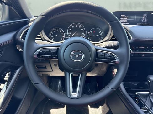 Used 2026 MAZDA MAZDA3 Carbon AWD/4WD image 14
