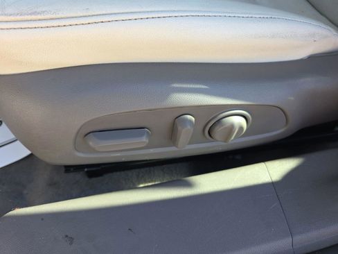 Used 2024 Chevrolet Malibu LT image 20