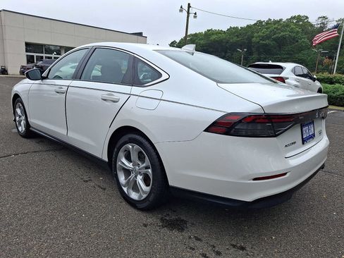 Certified 2023 Honda Accord LX image 4