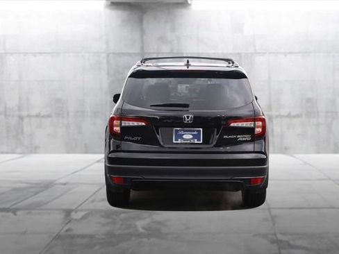 Used 2022 Honda Pilot Black Edition image 6