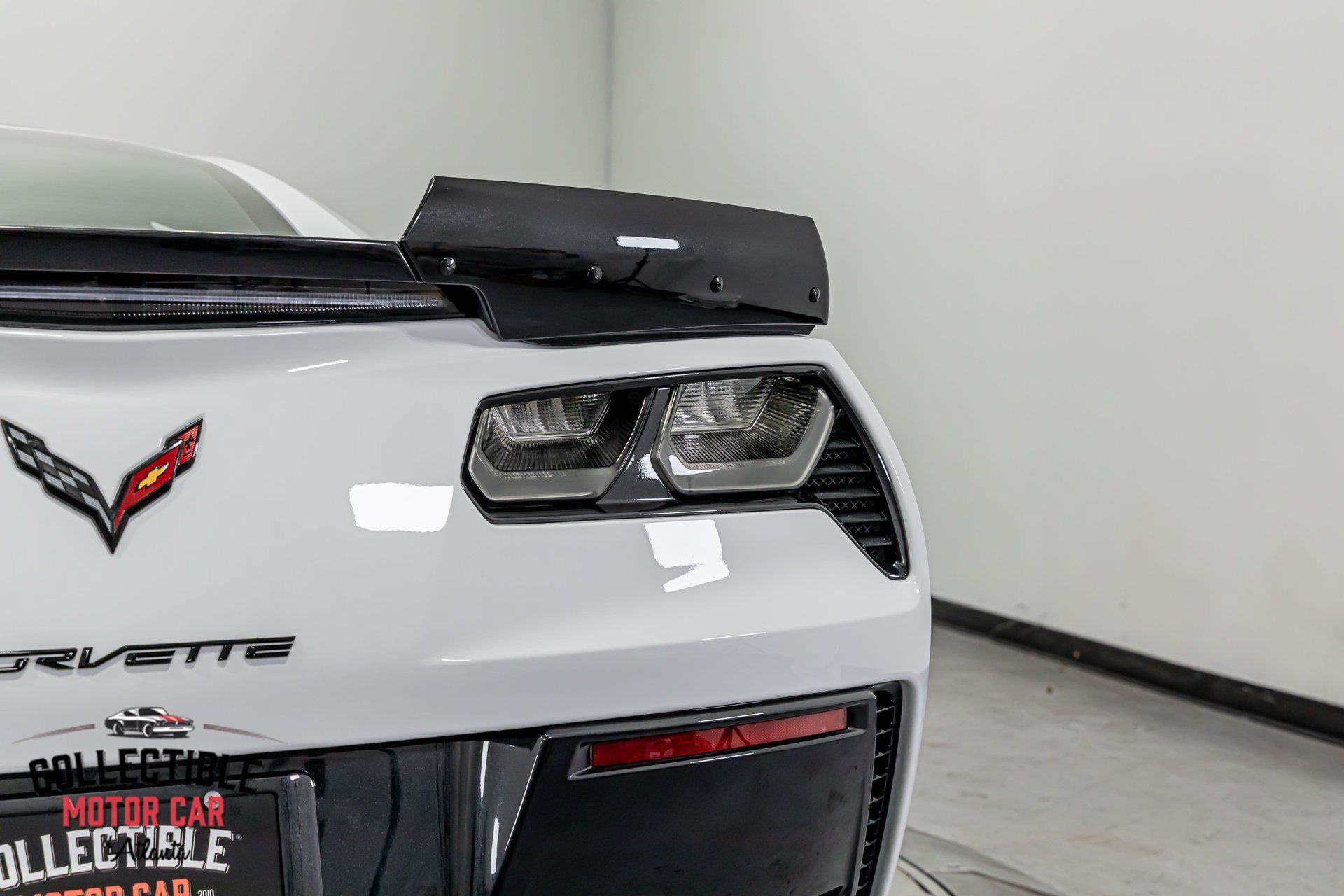 Used 2015 Chevrolet Corvette Z06 w/ 3LZ Preferred Equipment Group RWD image 63