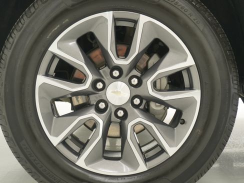 Used 2020 Chevrolet Silverado 1500 LT w/ Texas Edition image 23