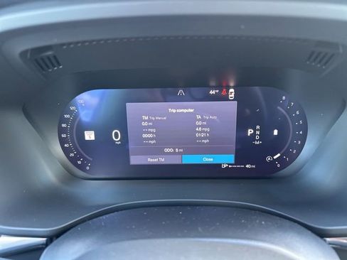 New 2026 Volvo XC60 B5 Plus w/ Protection Package Premier image 16