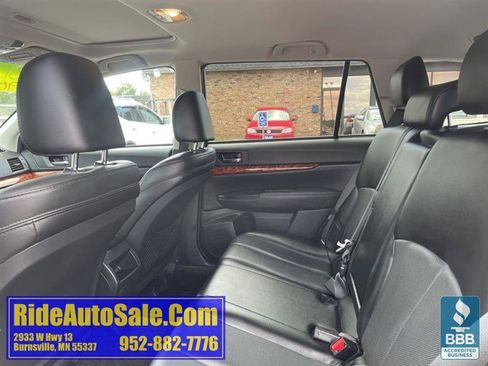 Used 2012 Subaru Outback 2.5i Limited AWD/4WD image 12