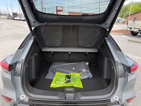New 2026 Buick Envista Sport Touring w/ Convenience II Package FWD image 20