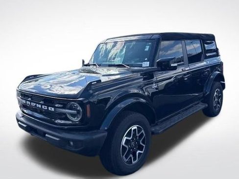Used 2023 Ford Bronco Outer Banks AWD/4WD image 7