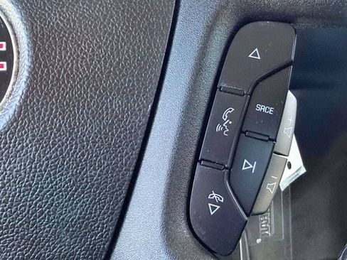 Used 2020 GMC Savana 3500 w/ Driver Convenience Package RWD image 19
