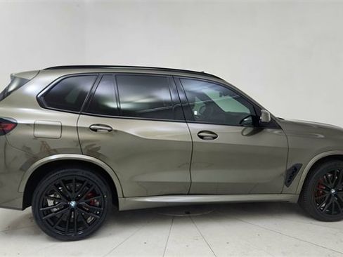 Used 2026 BMW X5 sDrive40i w/ M Sport Package image 6