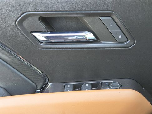 Used 2024 GMC Canyon AT4 w/ Canyon Safety Plus Package image 22