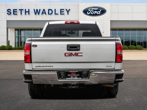 Used 2015 GMC Sierra 1500 SLE w/ SLE Value Package AWD/4WD image 6