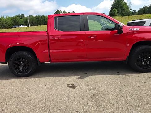 Used 2022 Chevrolet Silverado 1500 RST AWD/4WD image 16