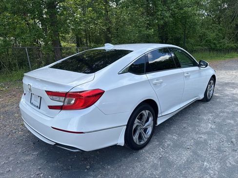 Used 2020 Honda Accord EX image 5