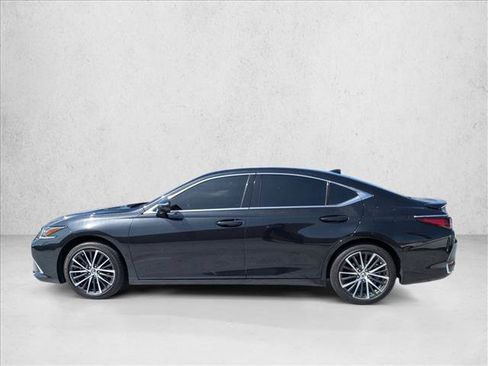 Used 2025 Lexus ES 300h w/ Premium Package FWD image 8