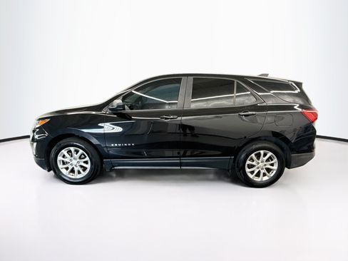 Used 2020 Chevrolet Equinox LS FWD image 4