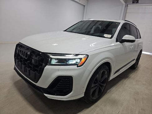 Used 2026 Audi Q7 3.0T Premium Plus AWD/4WD image 1