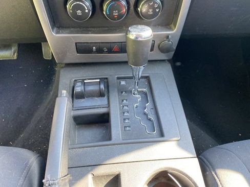 Used 2010 Jeep Liberty Sport w/ Popular Equipment Group AWD/4WD image 20