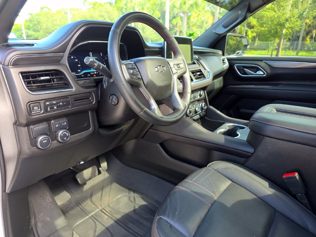 Used 2024 Chevrolet Tahoe RST w/ Luxury Package RWD image 28