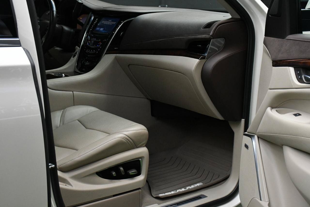 Used 2015 Cadillac Escalade Premium AWD/4WD image 39