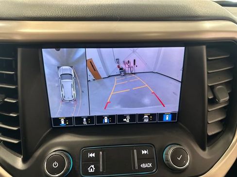 Used 2023 GMC Acadia Denali w/ Denali Ultimate Package AWD/4WD image 18