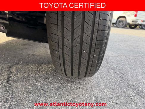 Certified 2025 Toyota RAV4 XLE AWD/4WD image 35