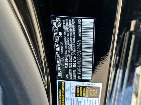 Used 2025 Mercedes-Benz C 300 4MATIC Sedan image 33