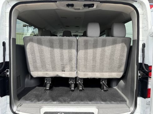 Used 2018 Nissan NV 3500 S RWD image 38