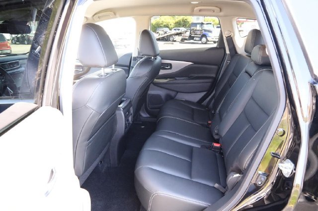 Certified 2024 Nissan Murano SV w/ SV Midnight Edition Package AWD/4WD image 9