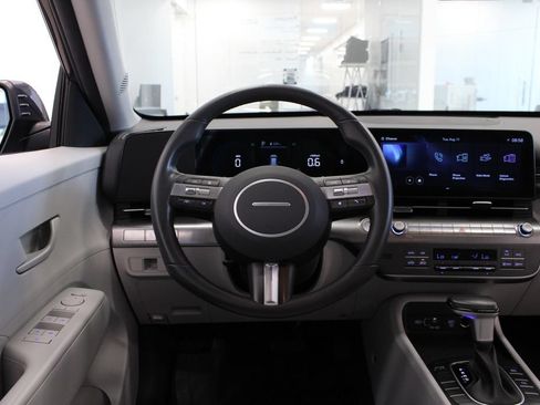 Used 2024 Hyundai Kona SEL FWD image 18