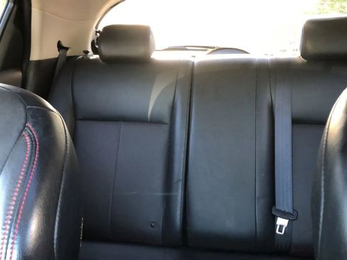 Used 2011 Nissan Juke SL image 30