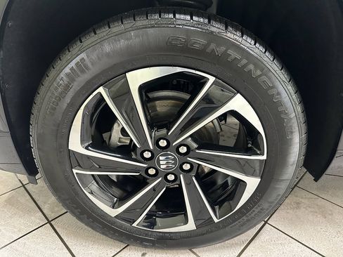 Certified 2025 Buick Enclave Sport Touring image 16