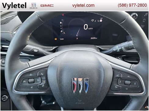 Used 2024 Buick Envista Avenir image 22