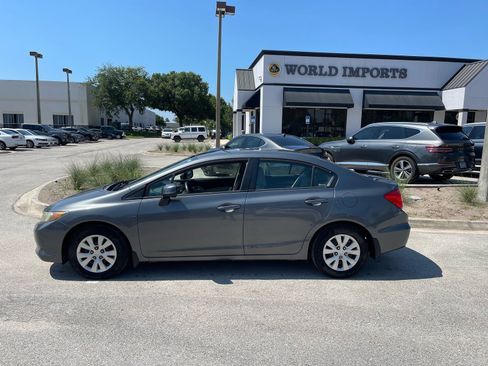 Used 2012 Honda Civic LX image 2