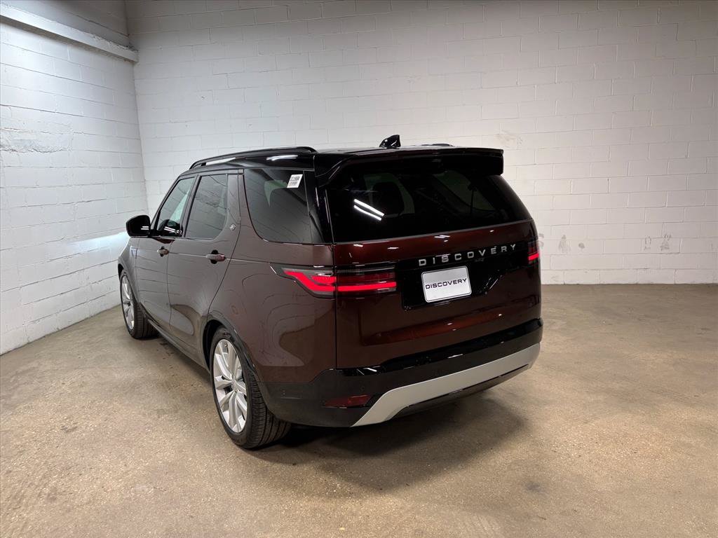 New 2026 Land Rover Discovery Limited Edition AWD/4WD image 9