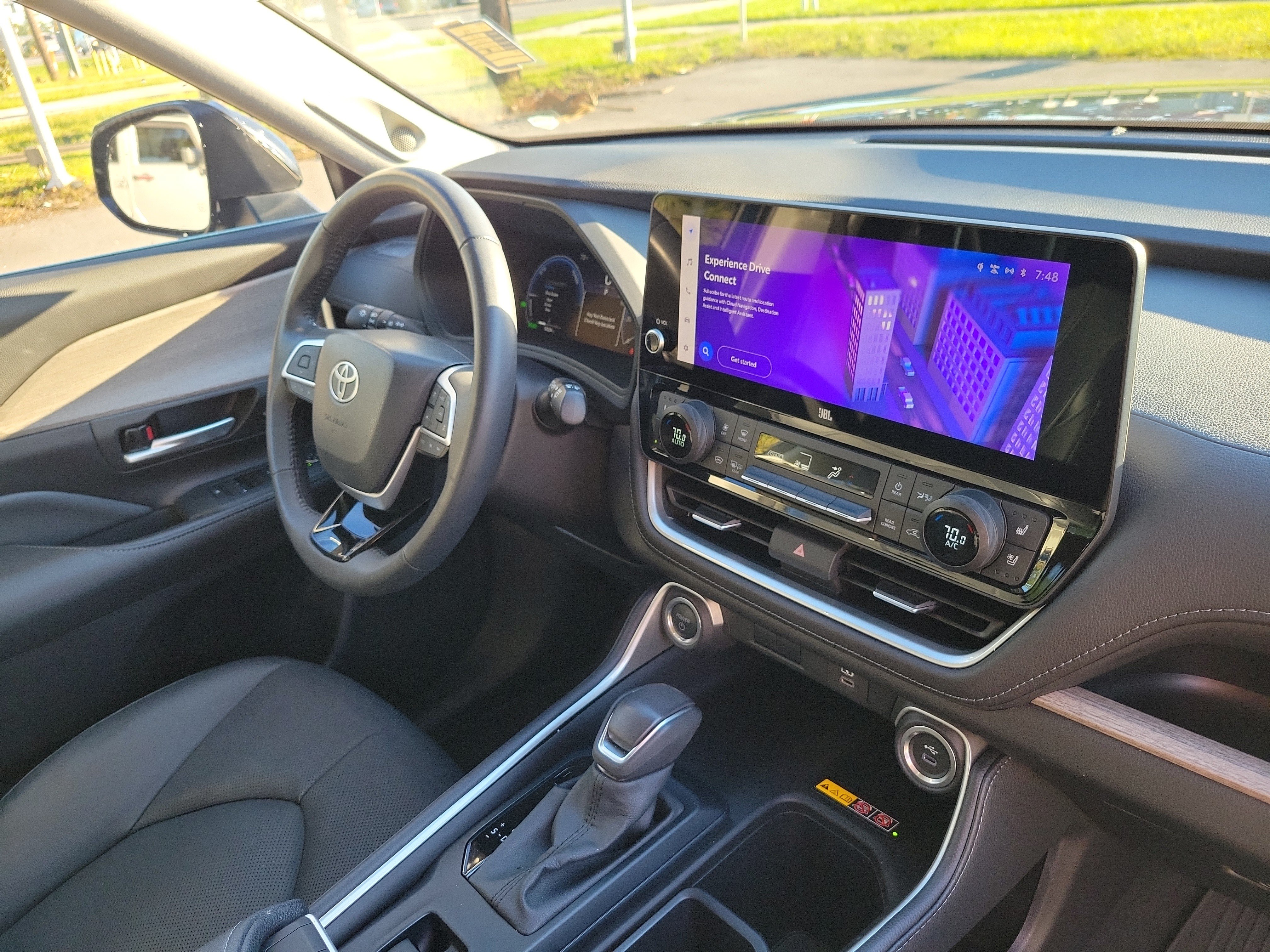 Used 2025 Toyota Grand Highlander AWD Hybrid image 8