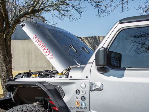 Used 2018 Jeep Wrangler Unlimited Sport S image 28