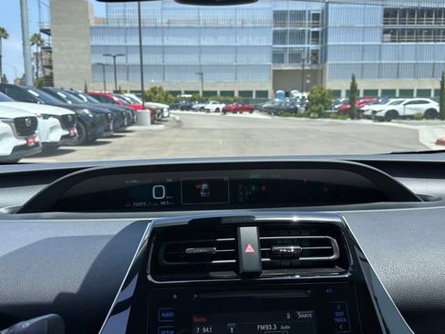 Used 2018 Toyota Prius One w/ Carpet Mat Package FWD image 14