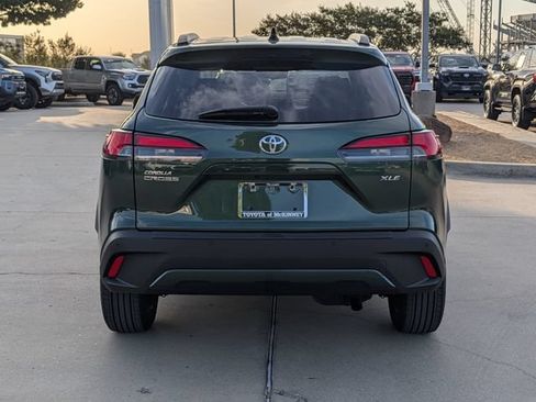 Certified 2025 Toyota Corolla Cross XLE w/ Convenience Package FWD image 7