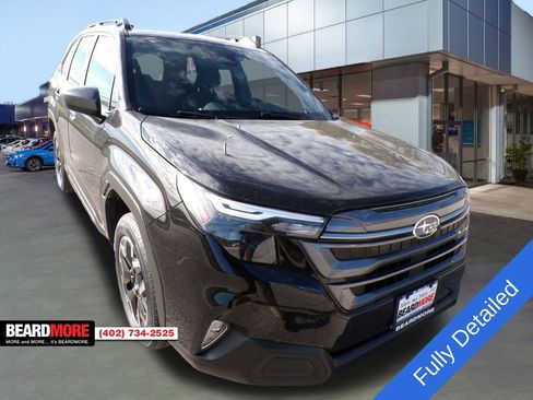 Used 2025 Subaru Forester Premium w/ Convenience Package #1 image 11