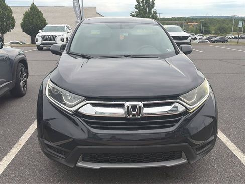 Used 2017 Honda CR-V LX image 3