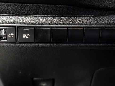 Used 2024 Toyota Corolla XSE FWD image 39